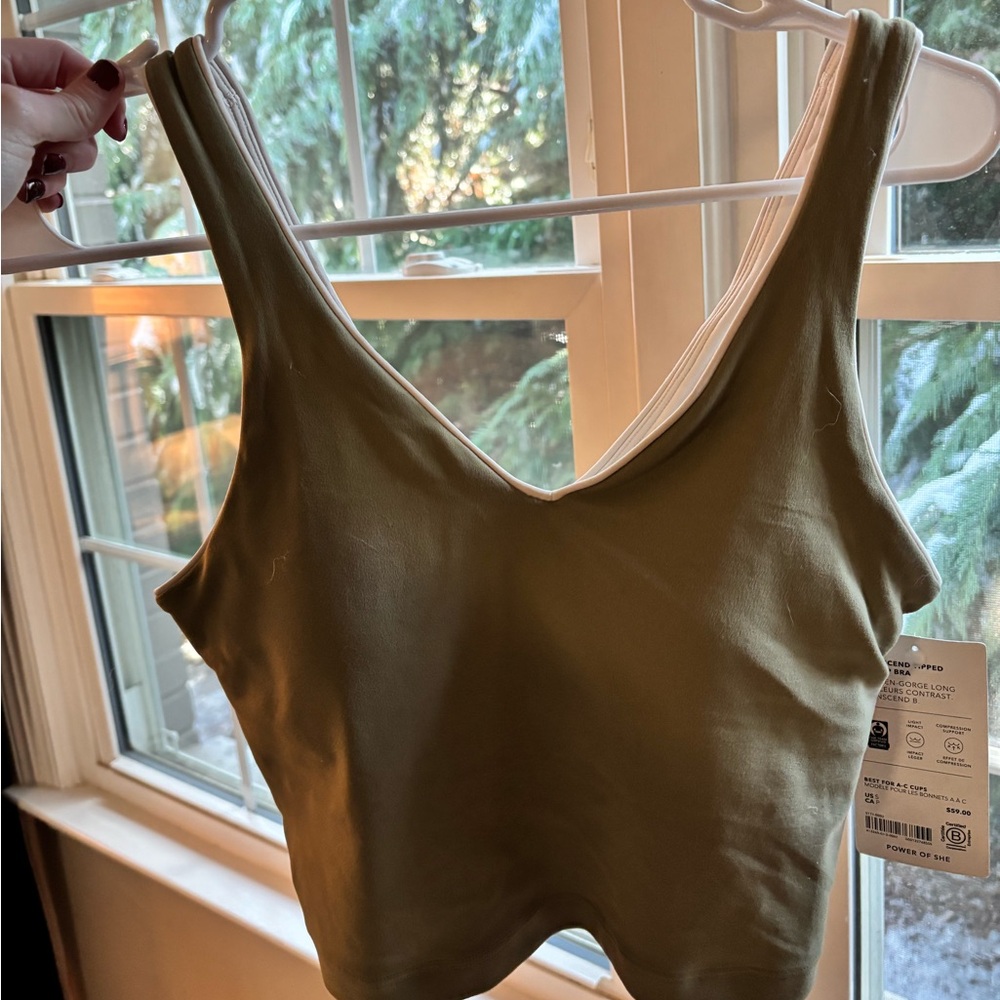 NWT Athleta top